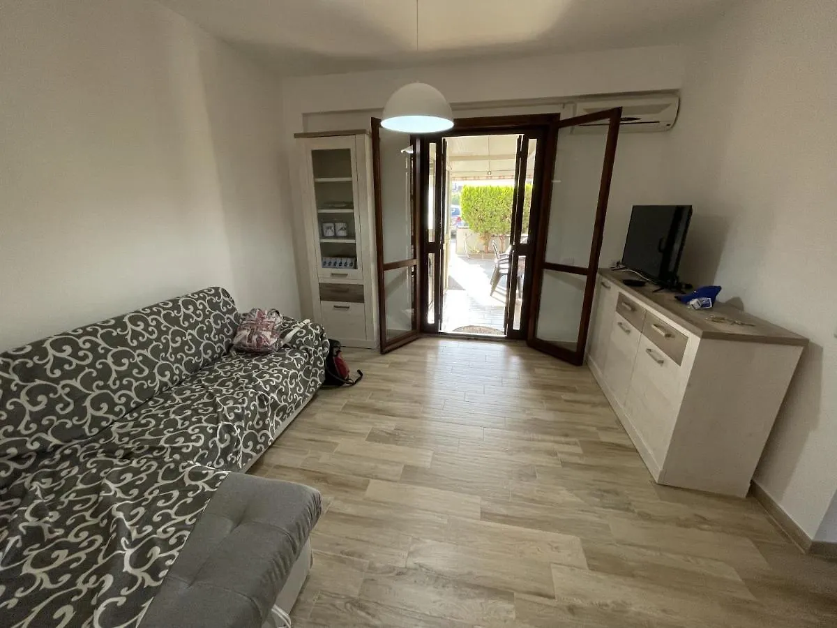 Fondachello Sea House Apartment Mascali