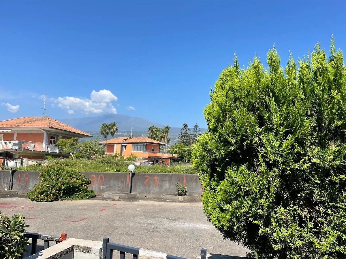 Appartamento Fondachello Sea House Mascali 0*,